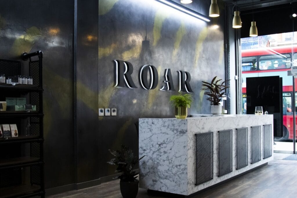 personal training in Kensington London, bespoke workout plans, personalised fitness journey at ROAR Fitness Kensington, fitness program in Kensington London